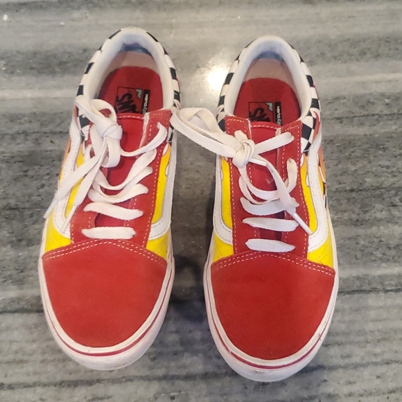 Vans - Picture 3 of 4